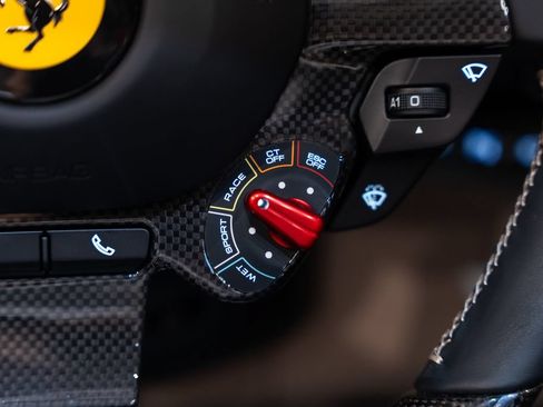 Certified 2023 Ferrari 812 GTS RWD image 29
