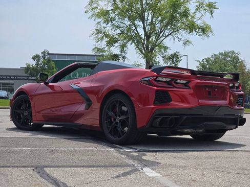 Used 2021 Chevrolet Corvette Stingray Preferred Conv w/ Z51 Performance Package RWD image 14