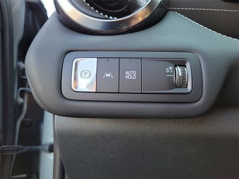 New 2026 Chevrolet Blazer EV LT image 12