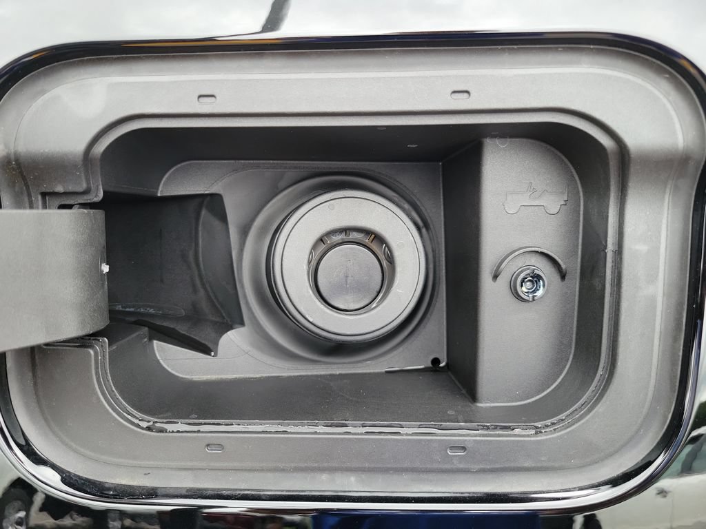New 2026 Jeep Grand Cherokee Altitude RWD image 32