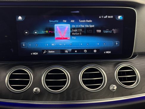 Used 2021 Mercedes-Benz E 350 Sedan w/ Premium Package image 26