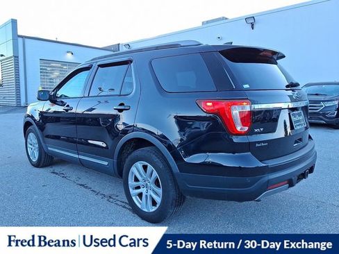 Certified 2019 Ford Explorer XLT w/ Class III Trailer Tow Package image 8