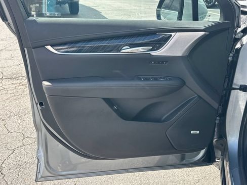 Certified 2023 Cadillac XT6 Premium Luxury w/ Technology Package AWD/4WD image 10