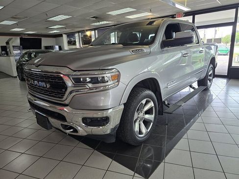 Used 2019 RAM 1500 Limited AWD/4WD image 1