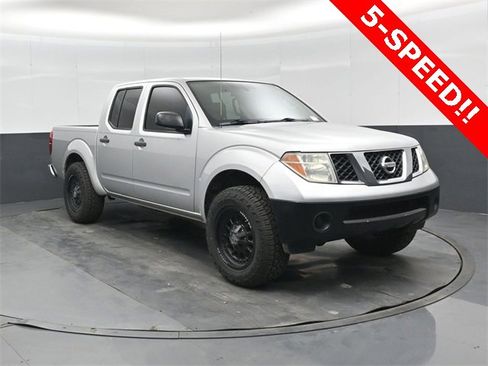 Used 2012 Nissan Frontier S image 1