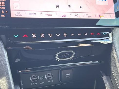 New 2026 Jeep Grand Cherokee Limited AWD/4WD image 18