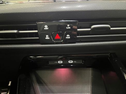 Used 2024 Volkswagen GTI Autobahn image 17