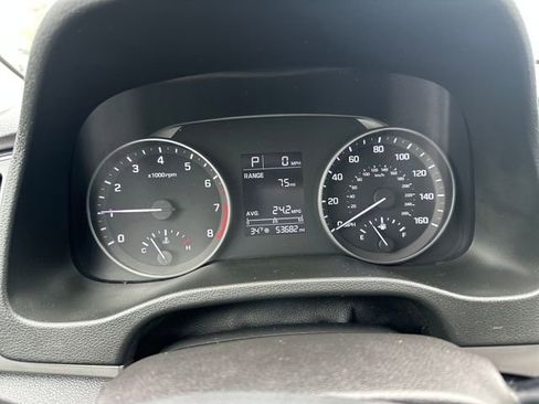 Used 2018 Hyundai Elantra SE w/ SE Connectivity Package 04 image 16