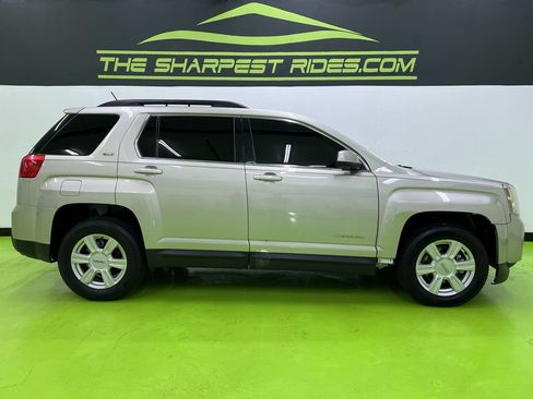 Used 2015 GMC Terrain SLT w/ Open Road Package AWD/4WD image 10