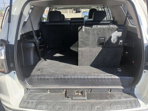 Used 2018 Toyota 4Runner Limited AWD/4WD image 7