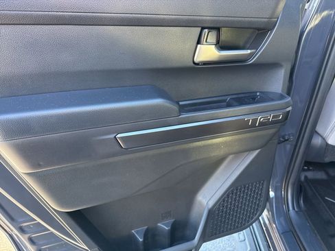 Used 2024 Toyota Tacoma TRD Off-Road w/ TRD Off Road Upgrade Package image 31