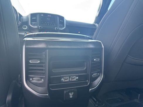 Used 2019 RAM 1500 Big Horn RWD image 16