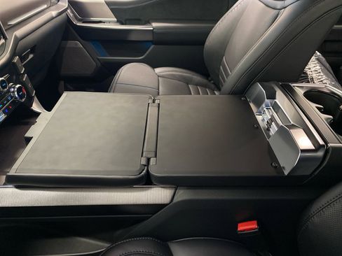 New 2025 Ford F150 Platinum w/ FX4 Off-Road Package image 28