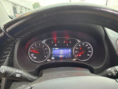 Used 2020 GMC Terrain SLE w/ LPO, Floor Liner Package FWD image 5