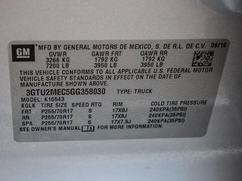 Used 2016 GMC Sierra 1500 SLE w/ SLE Value Package image 38