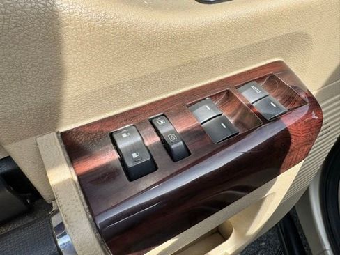 Used 2008 Ford F250 4x4 Crew Cab Super Duty image 24