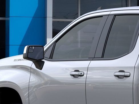 New 2026 Chevrolet Silverado 1500 LT image 12