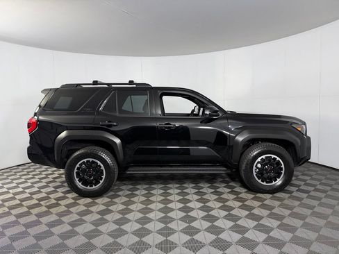 Used 2025 Toyota 4Runner TRD Off-Road Premium w/ Tow Technology Package AWD/4WD image 7