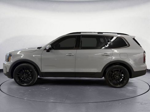 Used 2024 Kia Telluride SX Prestige X-Line image 3