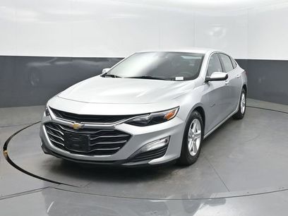 Used 2021 Chevrolet Malibu LS w/ Driver Confidence Package II