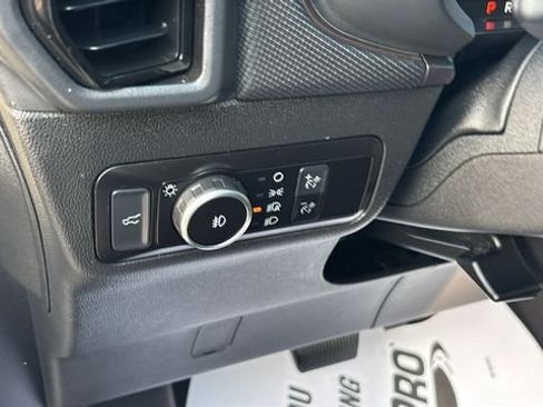 Used 2023 Ford Bronco Sport Outer Banks w/ Tech Package AWD/4WD image 11