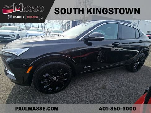 Certified 2025 Buick Envista Avenir image 2