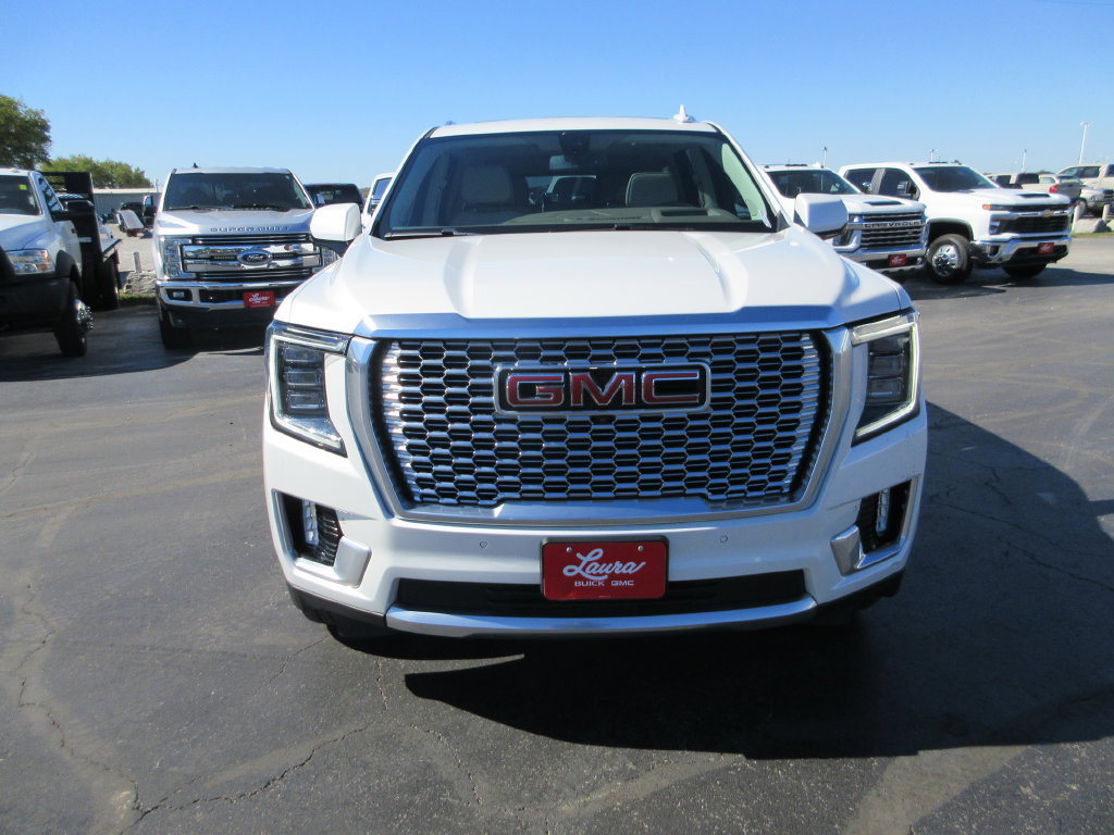 Certified 2022 GMC Yukon Denali w/ Max Trailering Package AWD/4WD image 12