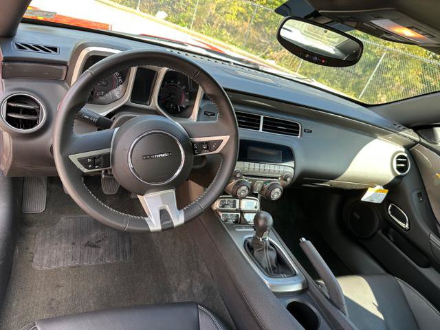 Used 2010 Chevrolet Camaro SS w/ White Stripe Package RWD image 21