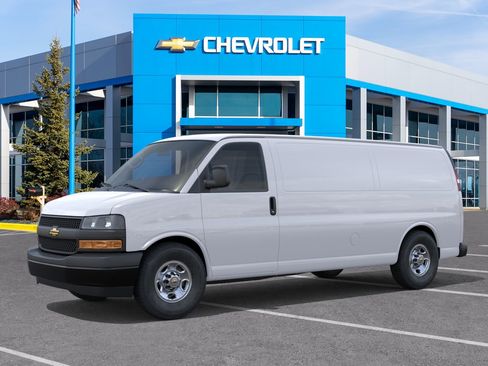 New 2026 Chevrolet Express 2500 Extended RWD image 2