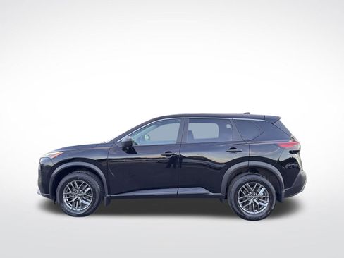 Used 2023 Nissan Rogue S image 9