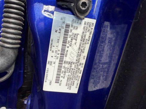 Used 2013 Ford Focus Titanium w/ Titanium Handling Pkg FWD image 4
