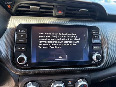 Used 2024 Nissan Kicks SV FWD image 18