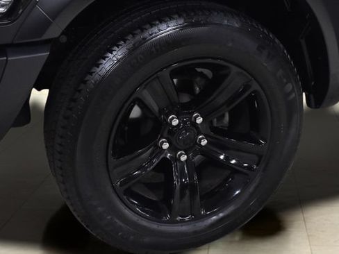Used 2024 RAM 1500 Warlock AWD/4WD image 35