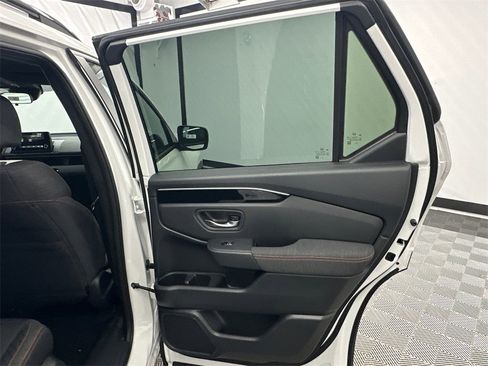 New 2025 Honda Pilot Sport image 19