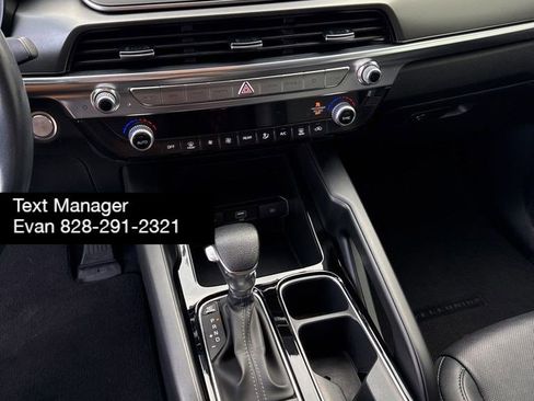 Used 2022 Kia Telluride LX image 29