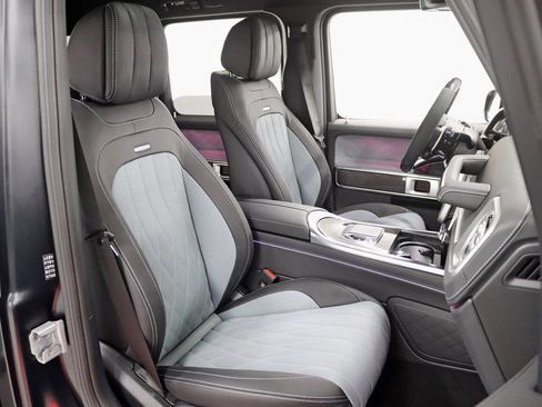 Used 2025 Mercedes-Benz G 63 AMG 4MATIC image 19