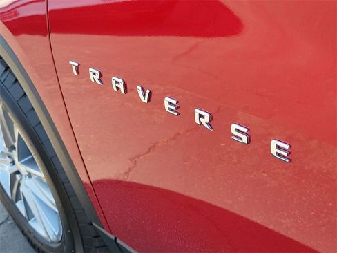 Certified 2023 Chevrolet Traverse LT image 30