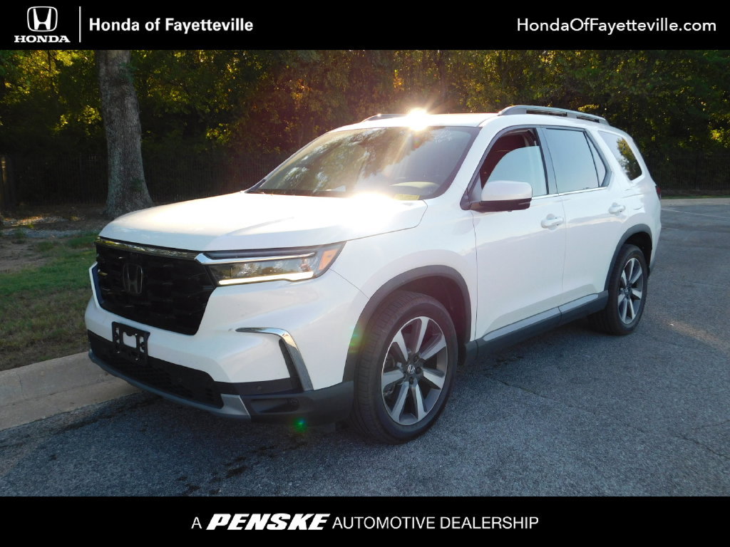 Certified 2025 Honda Pilot Elite image 1