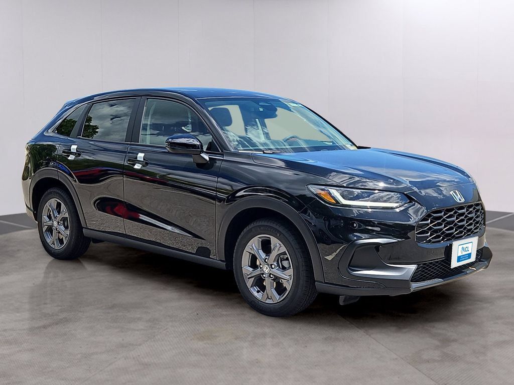 New 2027 Honda HR-V LX image 2