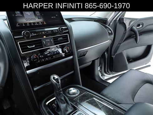 Used 2023 INFINITI QX80 Luxe w/ Cargo Package AWD/4WD image 24
