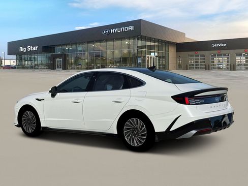 New 2026 Hyundai Sonata SEL FWD image 4
