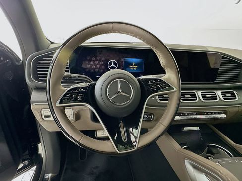 New 2026 Mercedes-Benz Maybach GLS 600 4MATIC image 12
