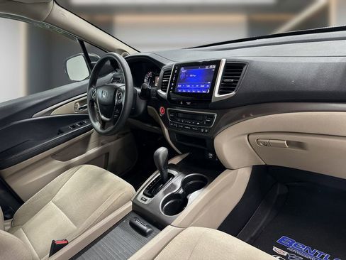 Used 2018 Honda Pilot EX image 15