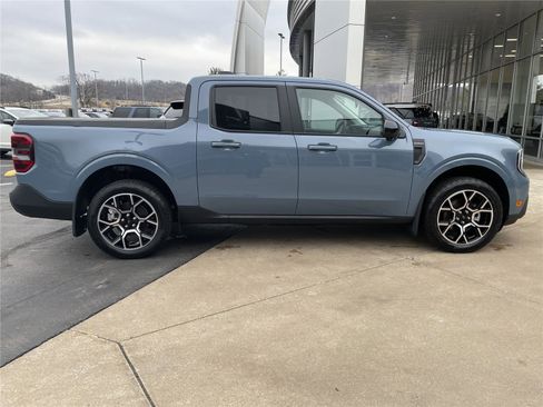 Used 2025 Ford Maverick Lariat w/ 4K Tow Package image 11