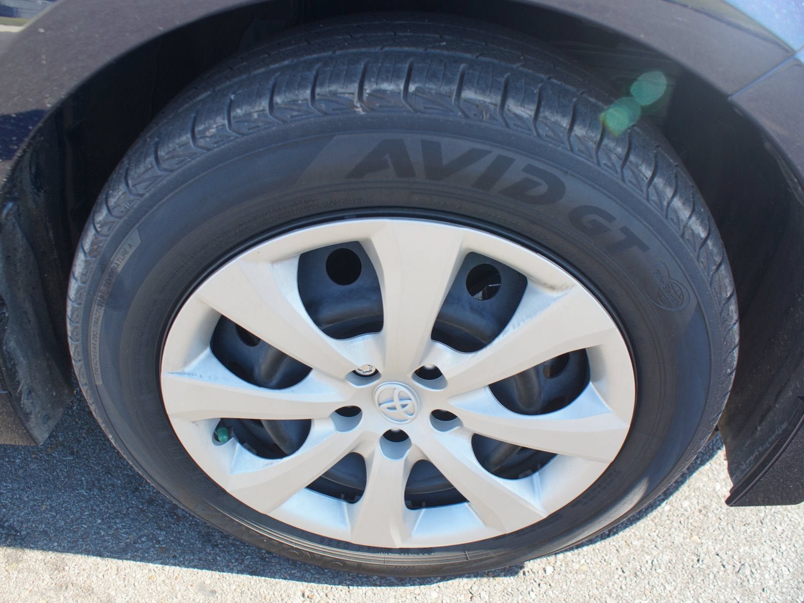 Used 2026 Toyota Corolla LE FWD image 25