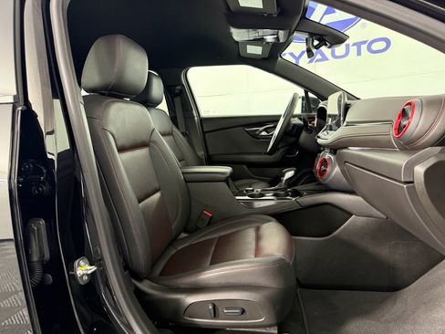 Used 2025 Chevrolet Blazer RS image 12