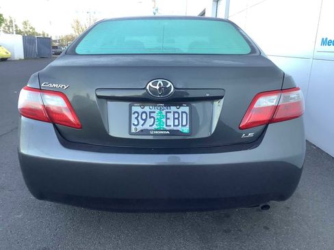 Used 2009 Toyota Camry LE image 5