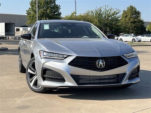 New 2025 Acura TLX w/ Technology Package image 2