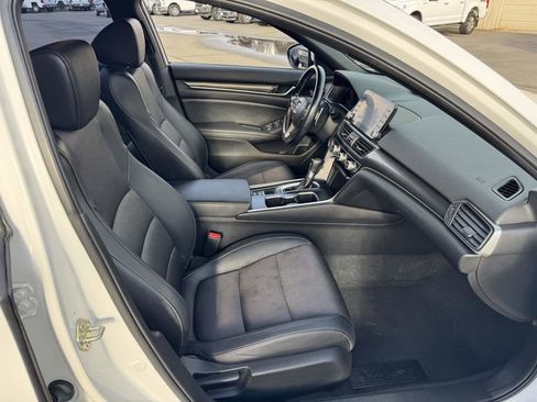 Used 2020 Honda Accord Sport image 14