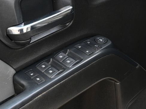 Used 2019 Chevrolet Silverado 2500 W/T AWD/4WD image 23